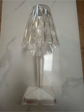 Kartell Clear Crystal-Effect Acrylic Table Lamp